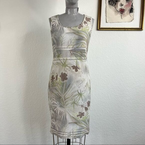 St John Spring 05 Metallic Scalloped Santana Knit Skirt - Picture 8 of 8